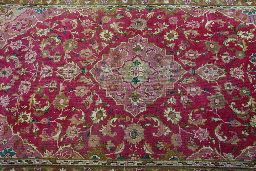 Vintage Turkish Accent Area rug 3.4 x 6 ft