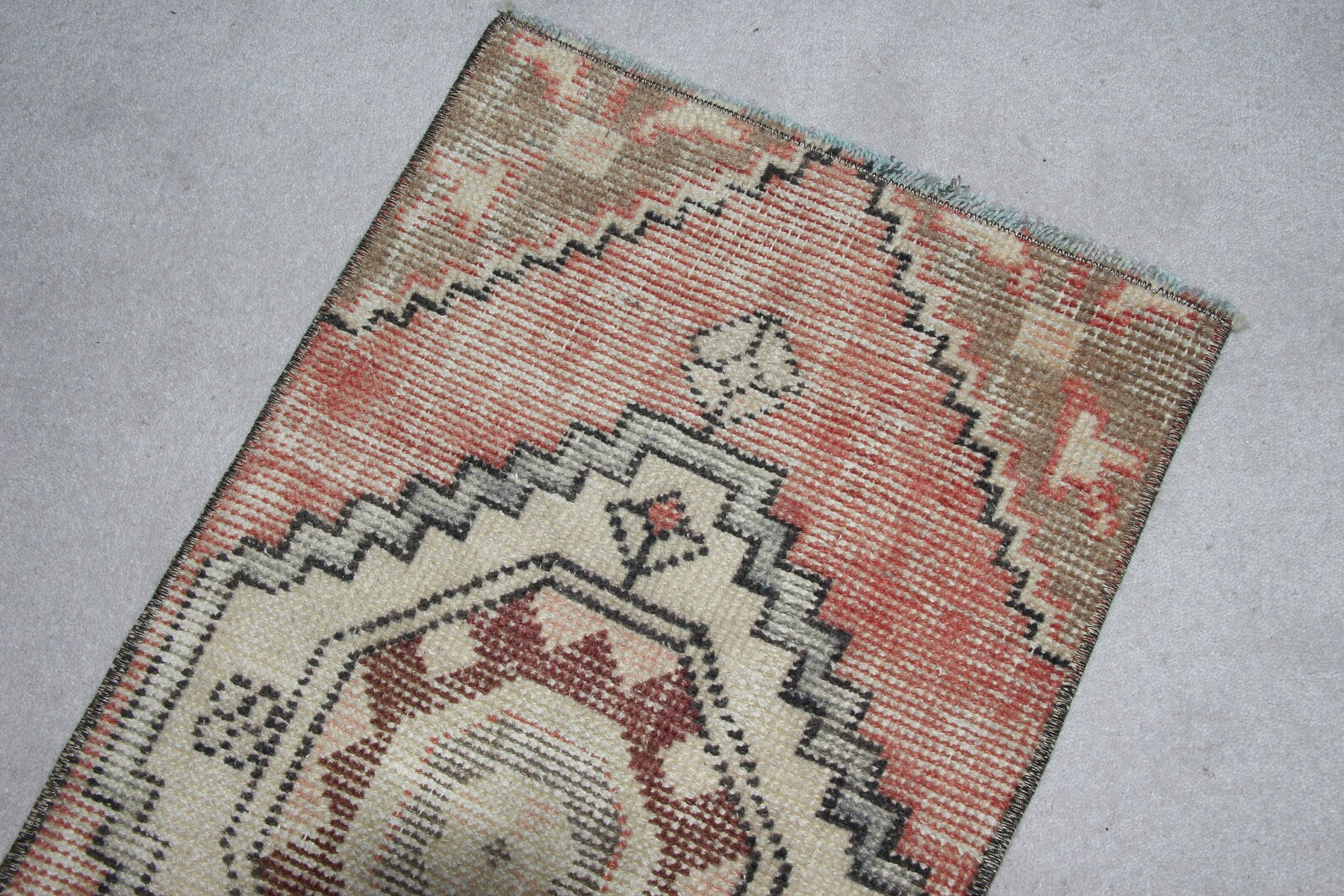 Vintage Turkish Mini Rug 1.3 x 2.5 ft