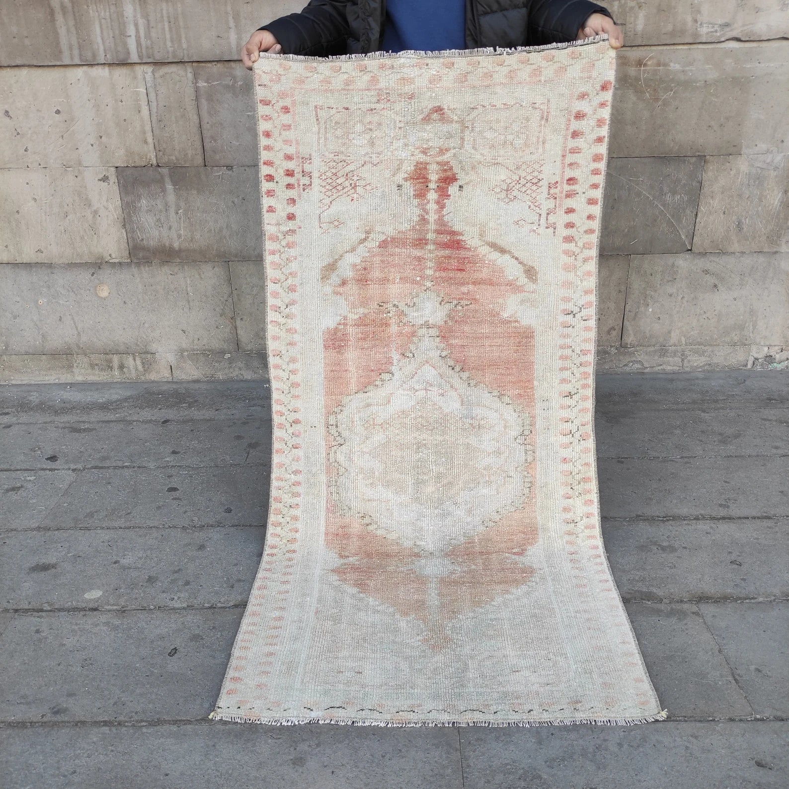 Vintage Turkish Accent Area rug 2.5 x 5.3 ft