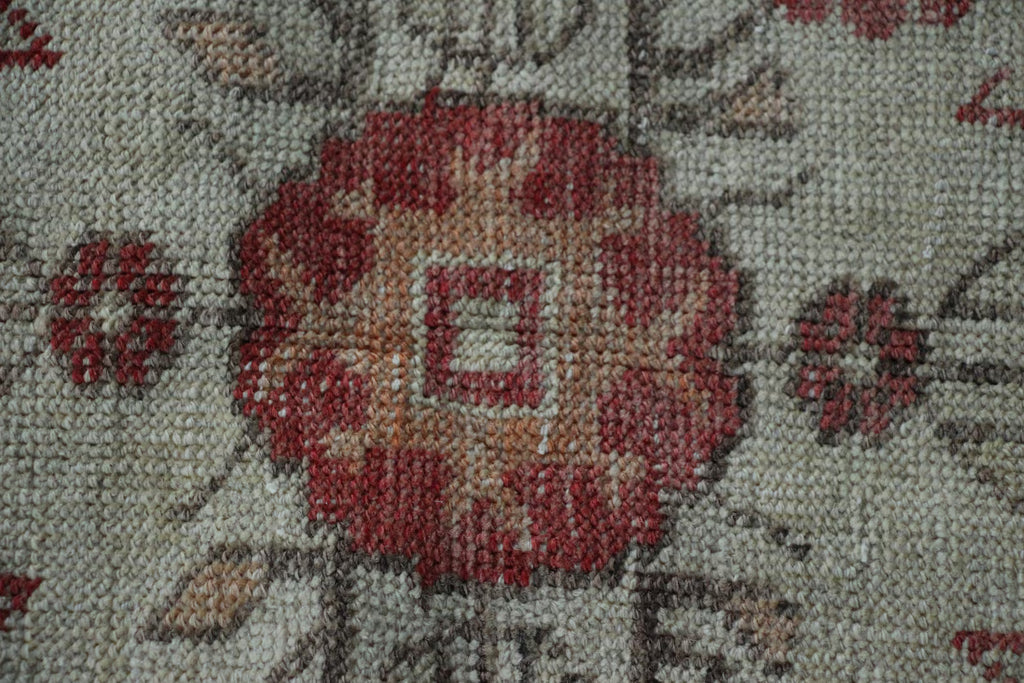 XL Vintage Turkish Accent Area Rug 5.4 x 9.5 ft