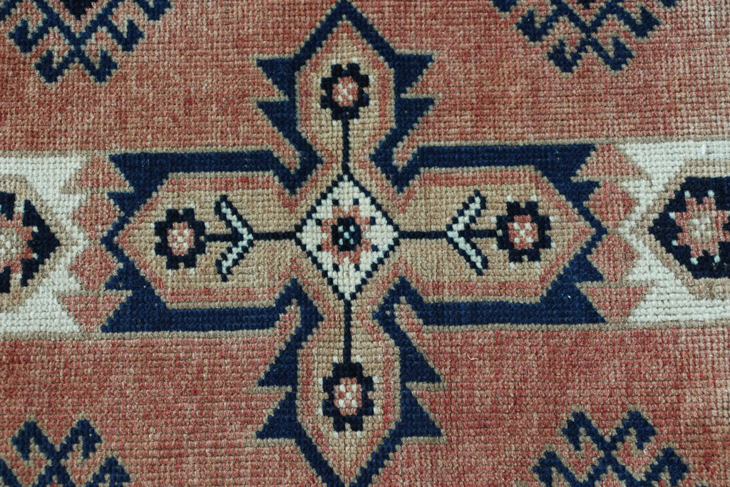 Vintage Turkish Accent Area rug 4.1 x 6.4 ft