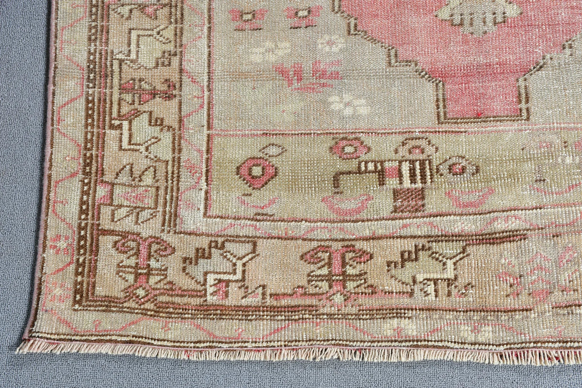 Vintage Turkish Accent Area rug 3.8 x 8 ft