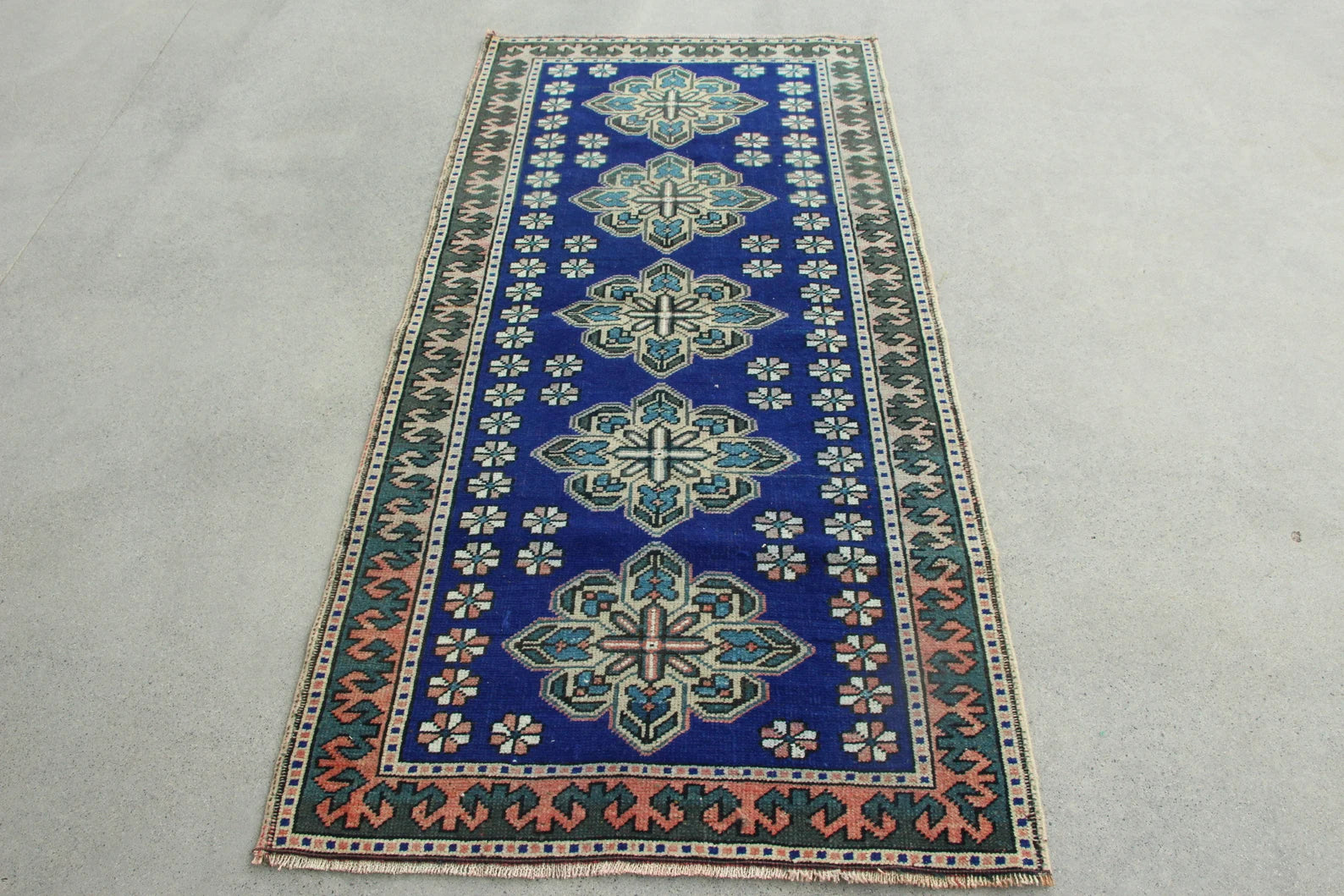 Vintage Turkish Accent Area rug 2.9 x 6.2 ft