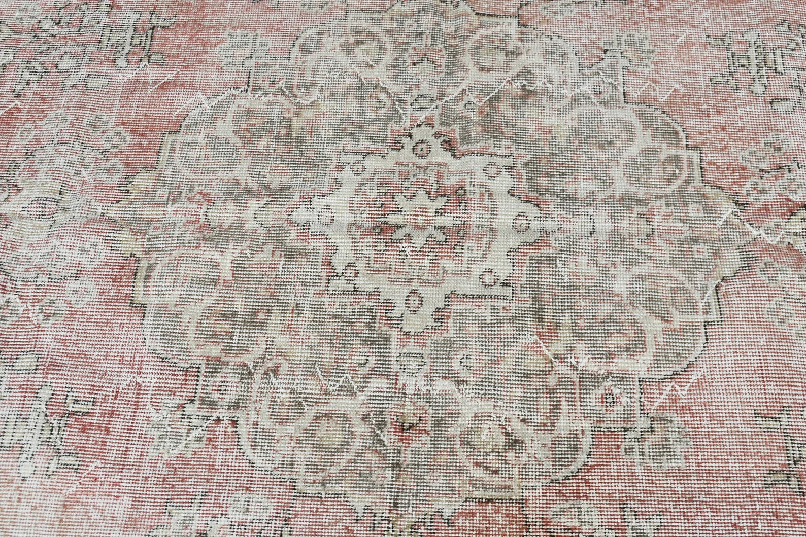 XL Vintage Turkish Accent Area Rug 6.2 x 9.7 ft