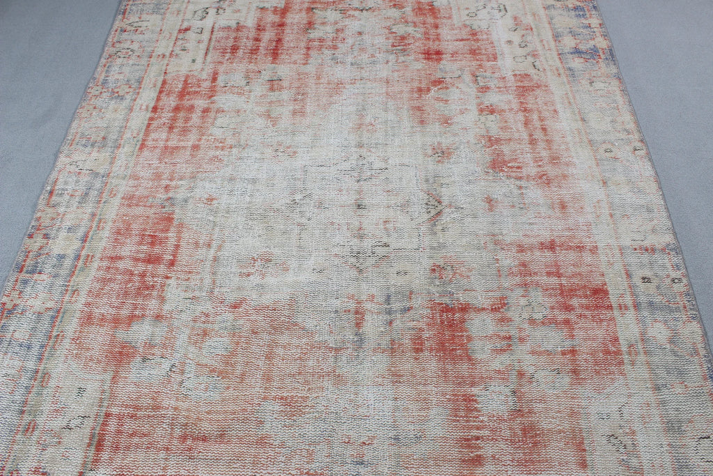 XL Vintage Turkish Accent Area Rug 5.5 x 8.8 ft