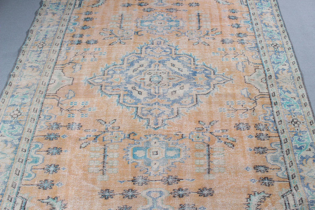 XL Vintage Turkish Accent Area rug 6.5 x 9.7 ft