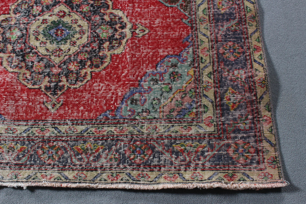 Vintage Turkish Accent Area rug 4.7 x 12.4 ft