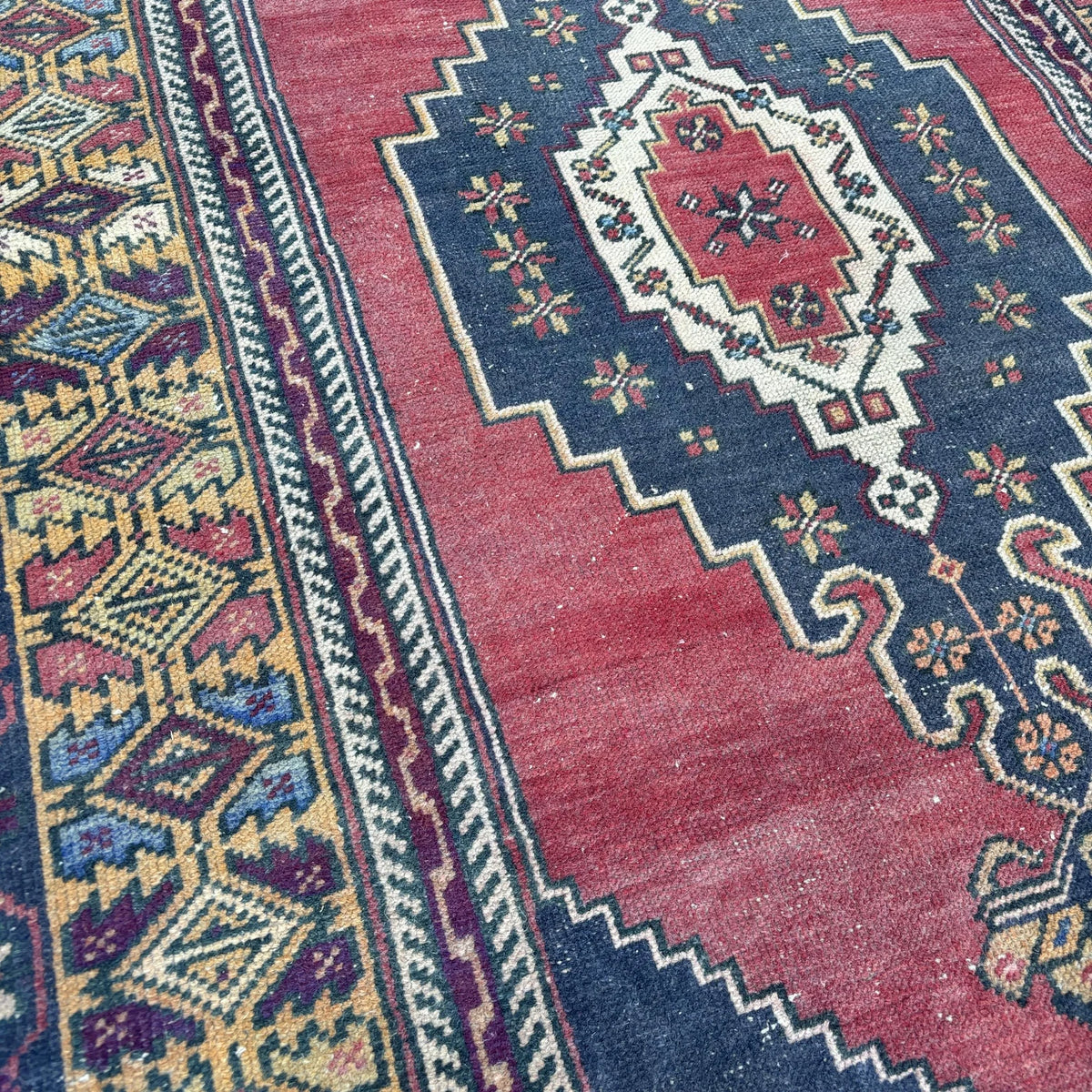 Vintage Turkish Accent Area rug 3.7 x 6.7 ft
