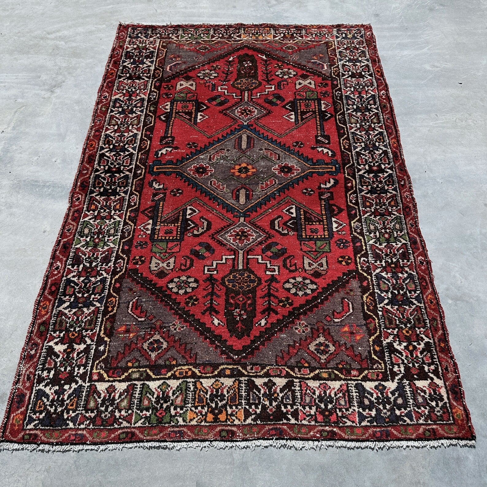 Vintage Persian Accent Area Rug 4.2 x 6.2 ft