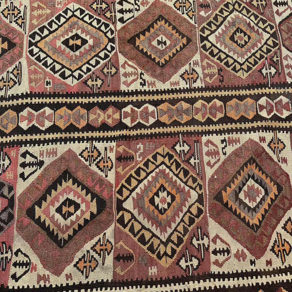 Vintage Turkish Accent Area Rug 4.2 x 6.2 ft