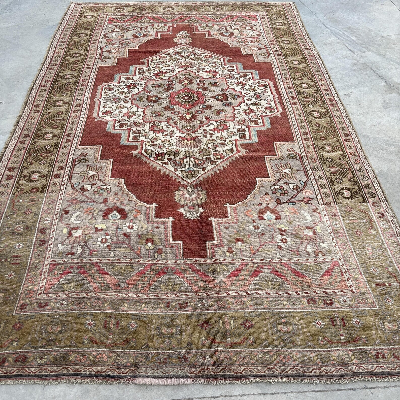 XL Vintage Persian accent area rug 6.4 x 10.7 ft