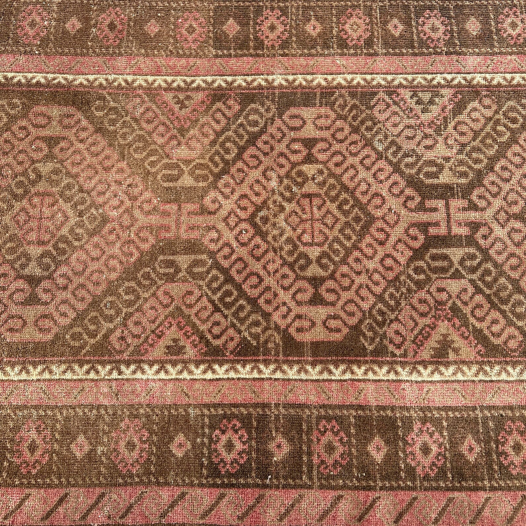 Vintage Turkish Accent Area rug 3.4 x 6.6 ft