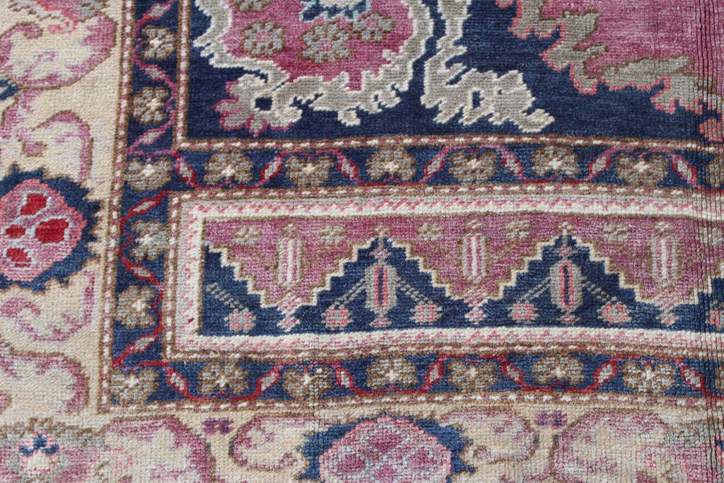 Vintage Turkish Accent Area rug 4.6 x 8.8 ft