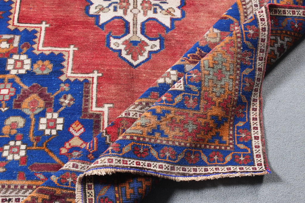 XL Vintage Turkish Accent Area Rug 5.3 x 11 ft