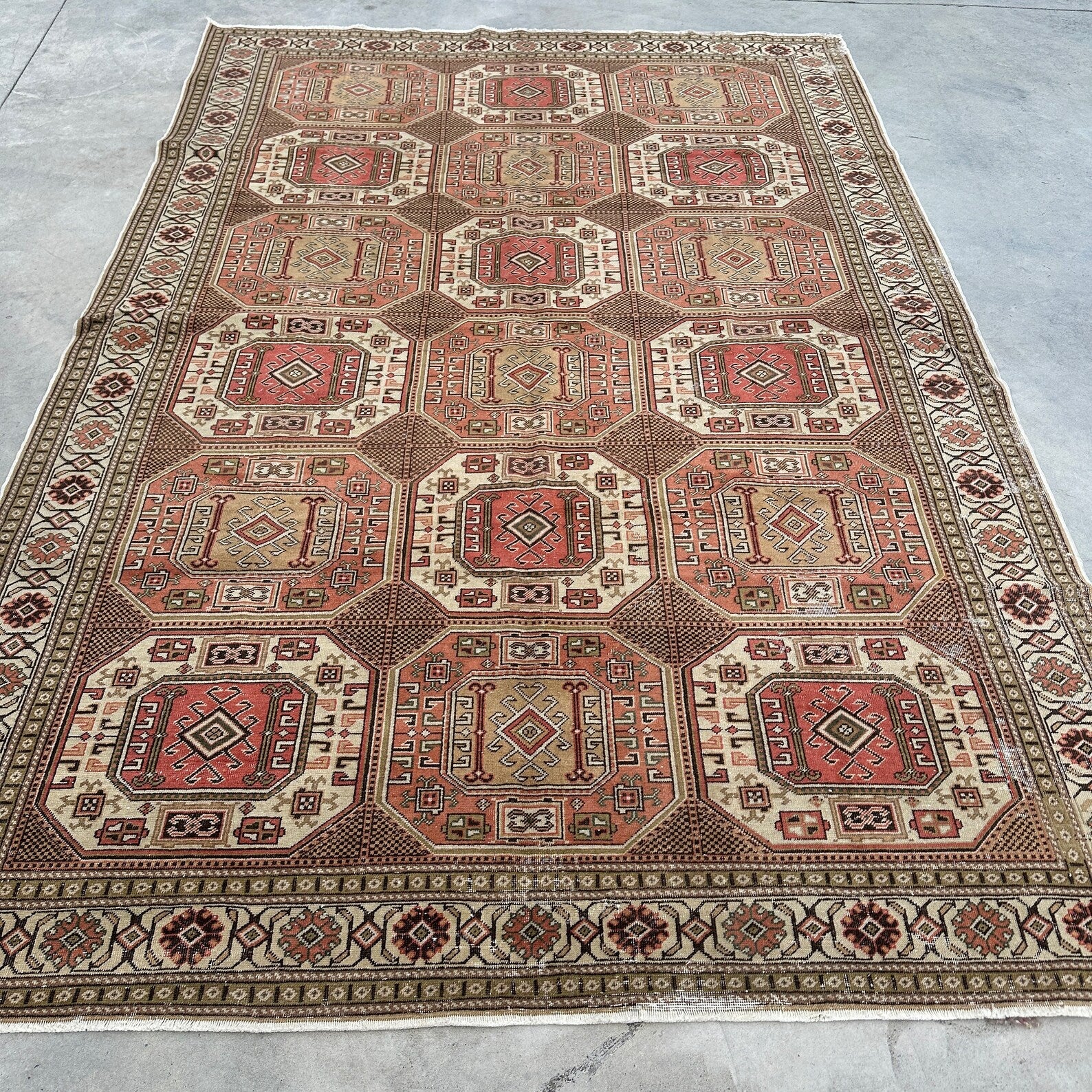 XL Vintage Turkish Accent Area rug 6.5 x 9.5 ft