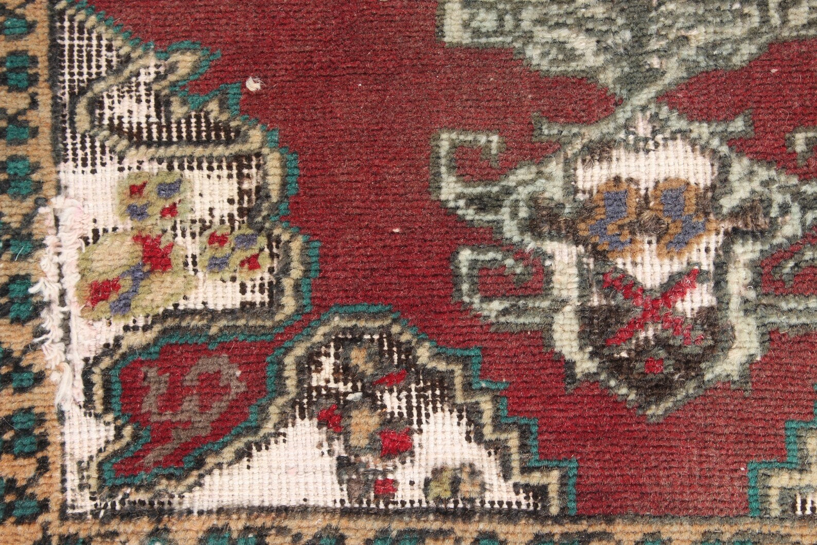 Vintage Turkish Mini Rug 1.7 x 2.8 ft