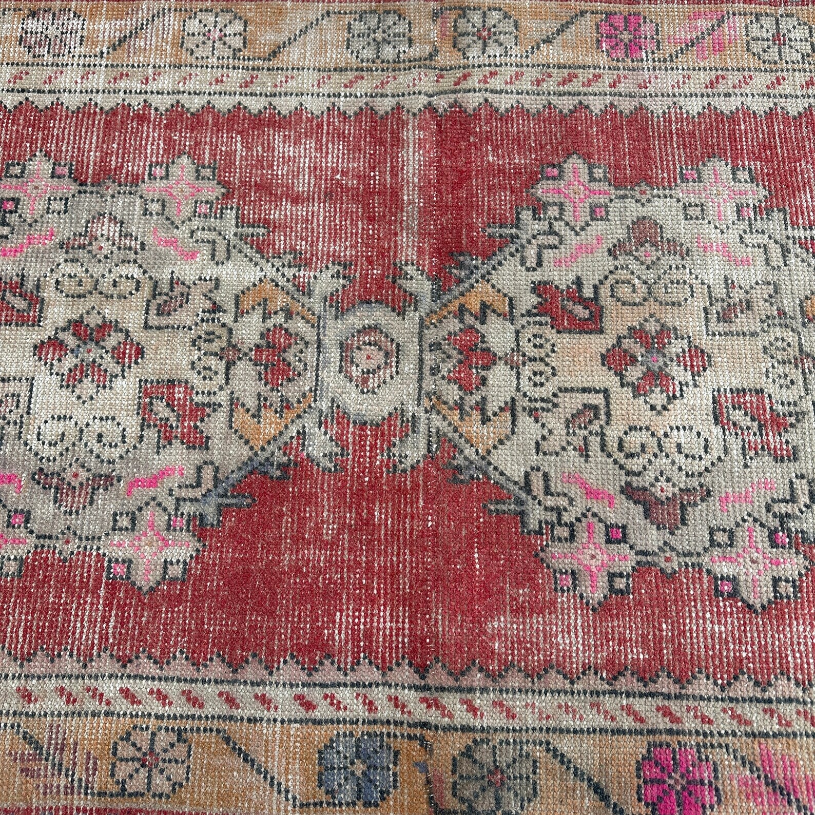 Vintage Turkish Accent Area rug 3.1 x 7.1 ft