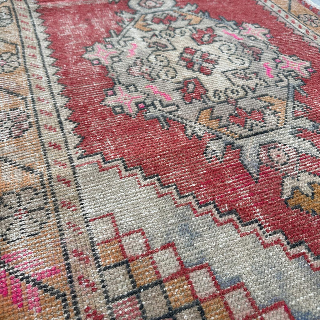 Vintage Turkish Accent Area rug 3.1 x 7.1 ft