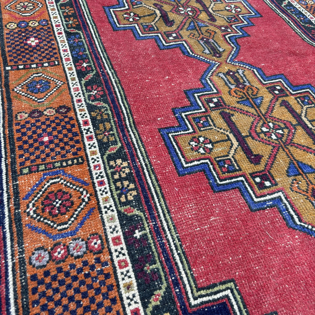 Vintage Turkish Accent Area rug 3.8 x 6.9 ft