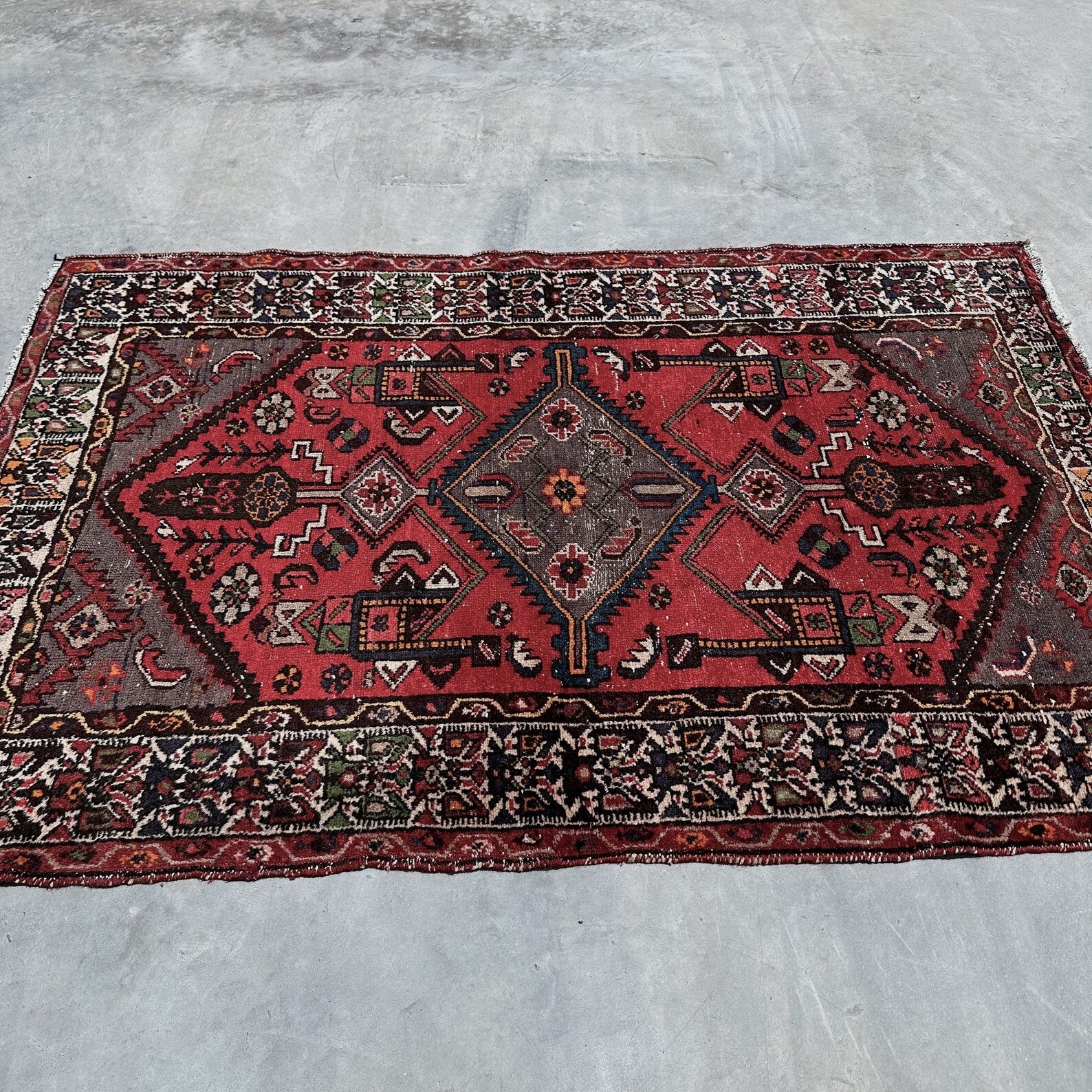 Vintage Persian Accent Area Rug 4.2 x 6.2 ft