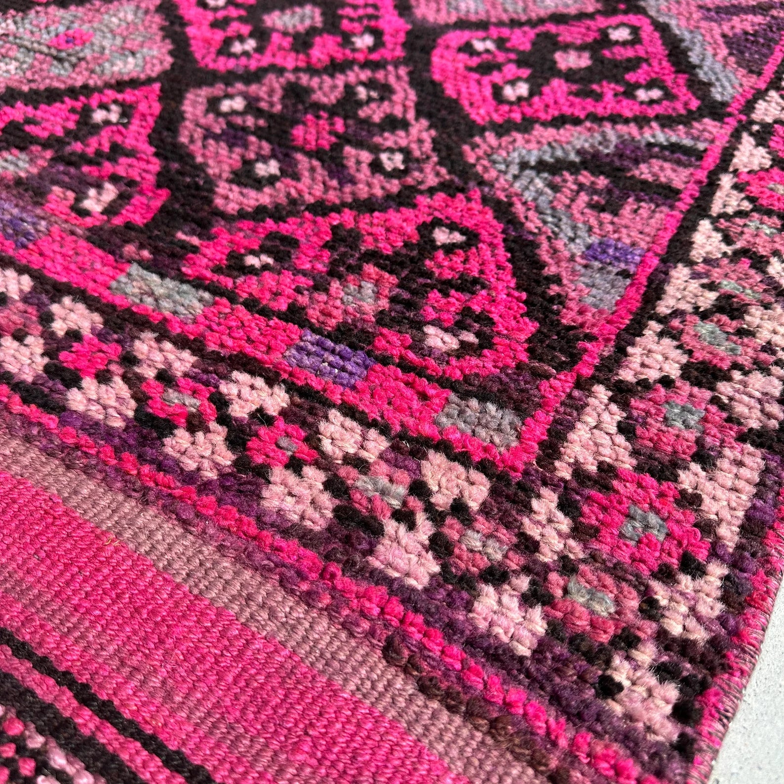 Vintage Turkish Runner Rug 2.9 x 14.2 ft