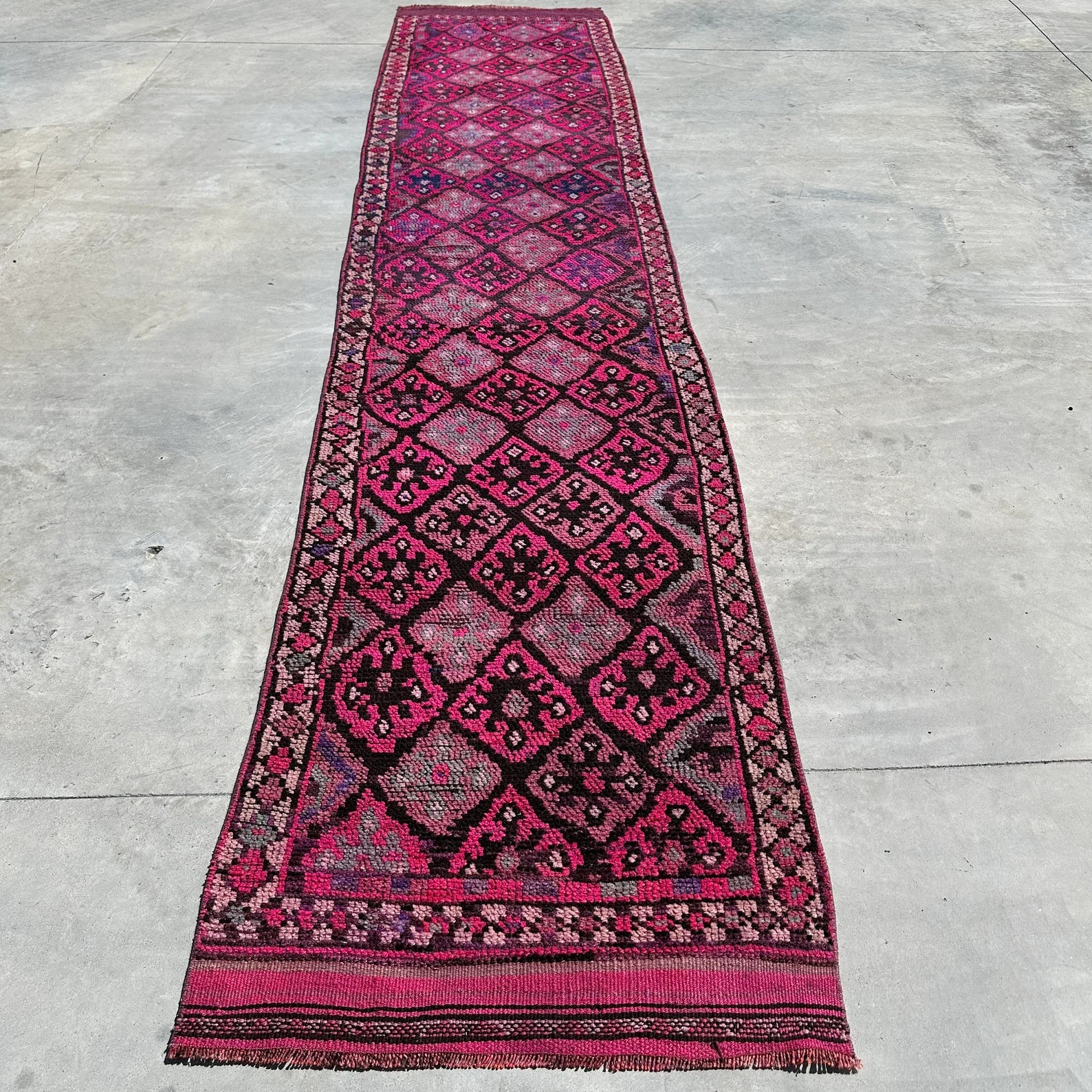 Vintage Turkish Runner Rug 2.9 x 14.2 ft