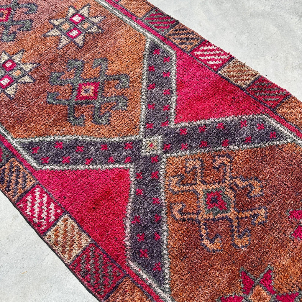 Vintage Turkish Runner Rug 2.8 x 10.1 ft