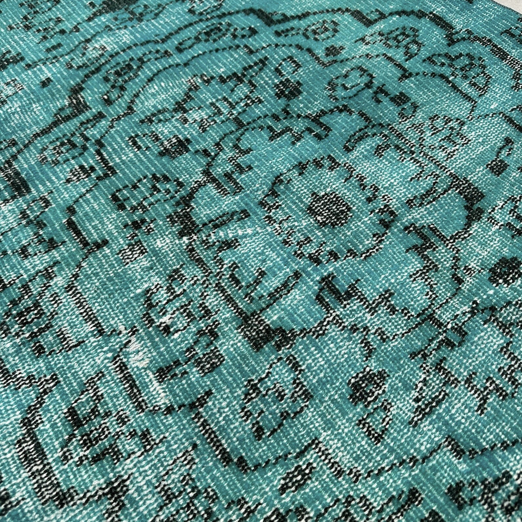 Vintage Turkish Runner Rug 2.5 x 8.3 ft