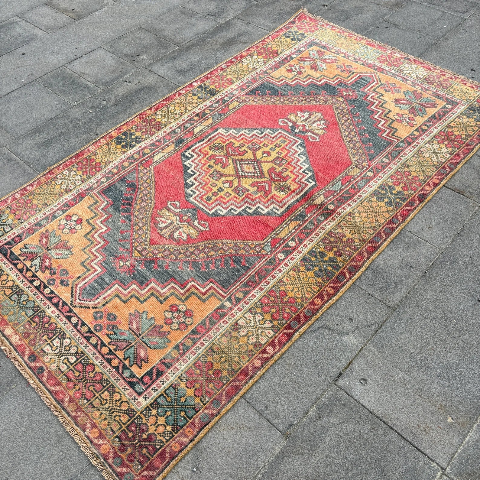 Vintage Turkish Accent Area rug 3.6 x 6.4 ft