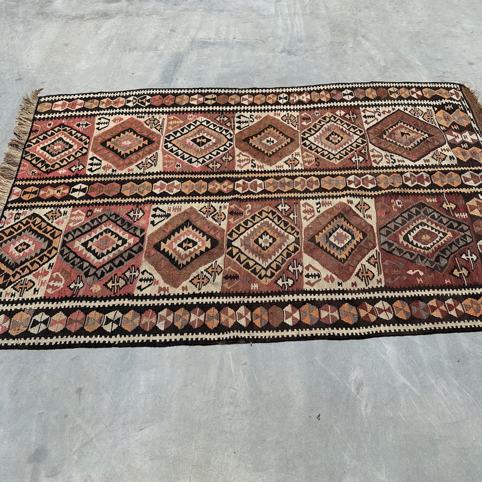 Vintage Turkish Accent Area Rug 4.2 x 6.2 ft