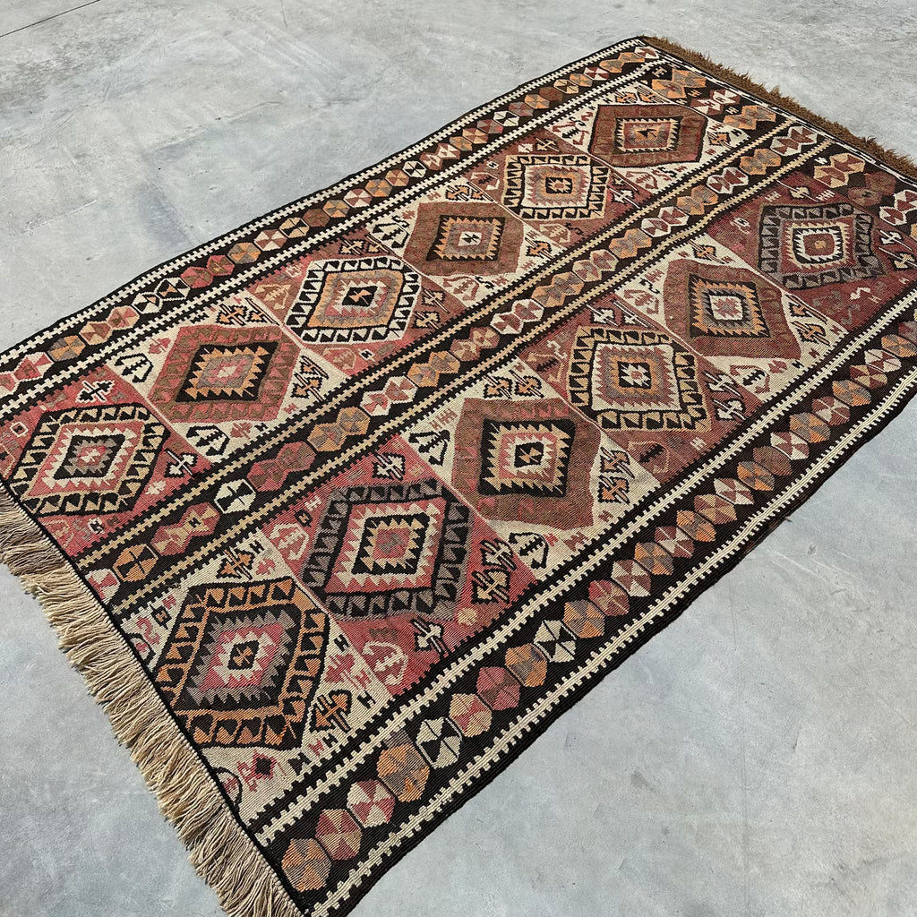 Vintage Turkish Accent Area Rug 4.2 x 6.2 ft