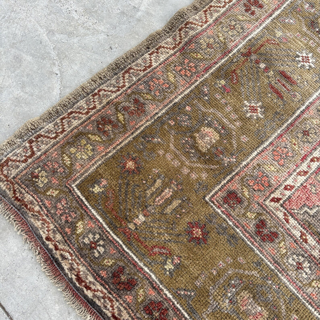 XL Vintage Persian accent area rug 6.4 x 10.7 ft