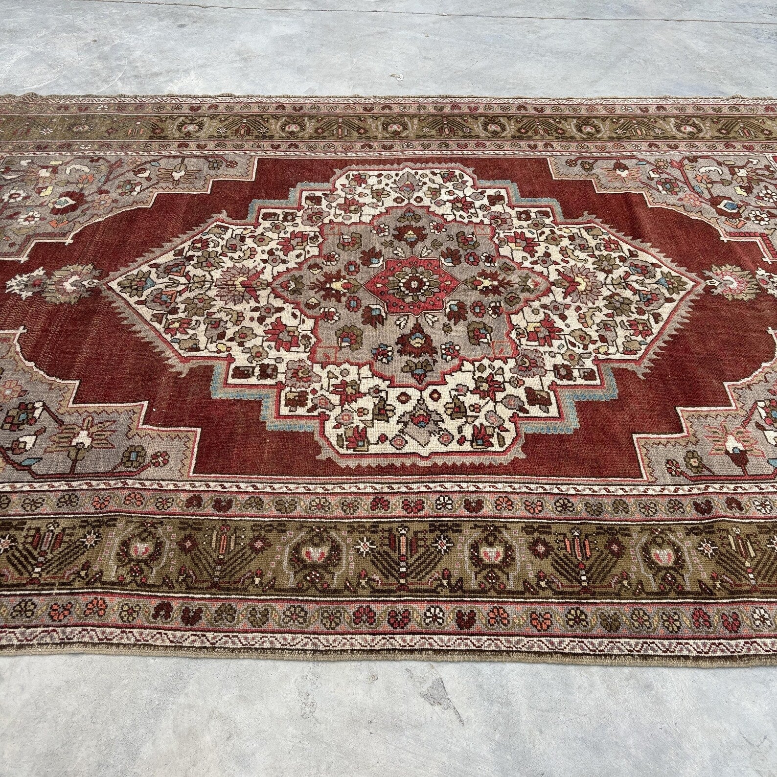 XL Vintage Persian accent area rug 6.4 x 10.7 ft