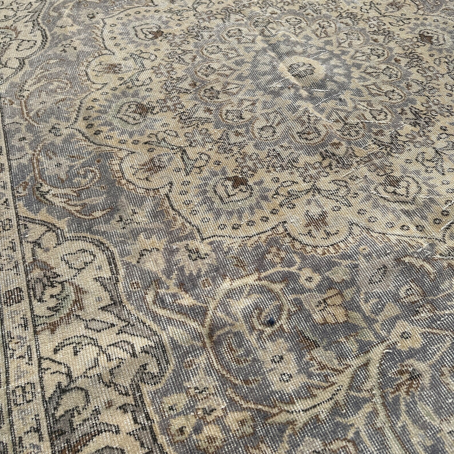XL Vintage Turkish Accent Area Rug 6.8 x 10.6 ft