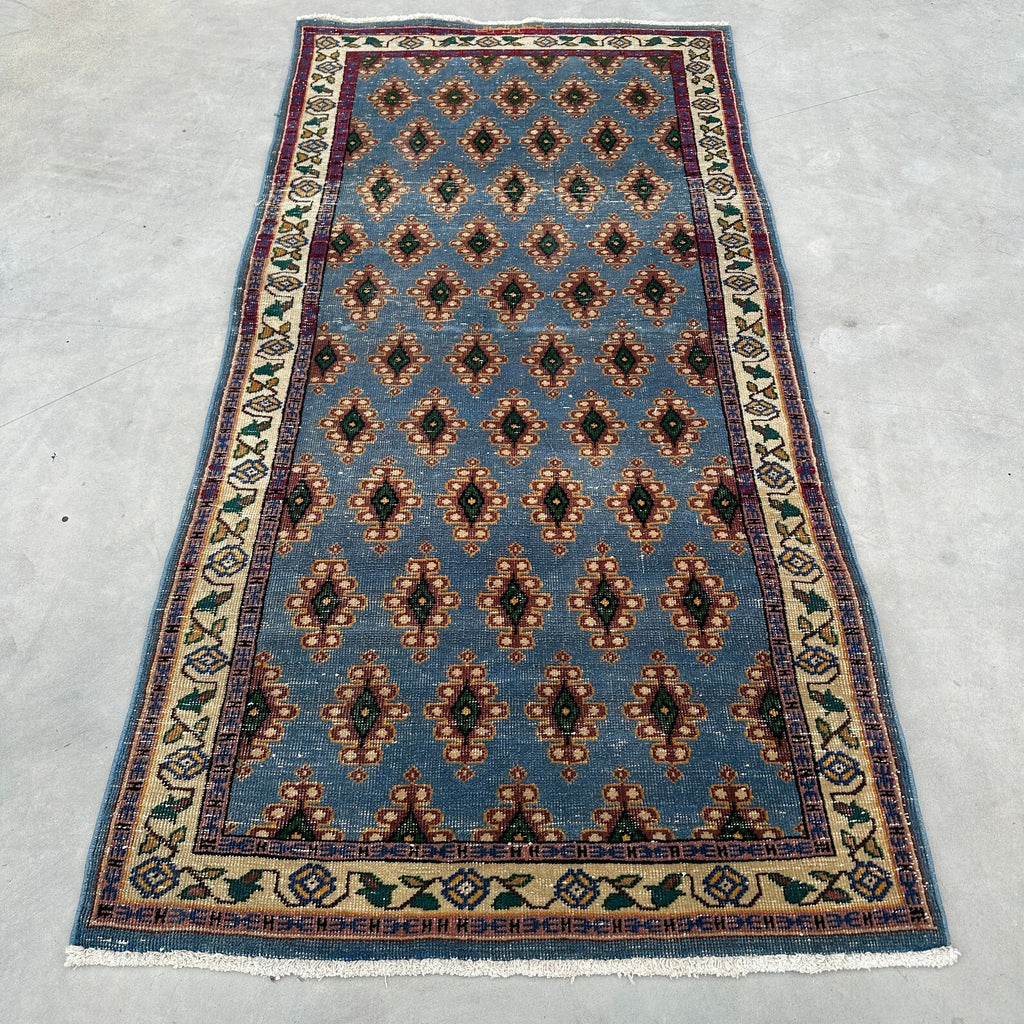 Vintage Turkish Accent Area rug 3.4 x 6.9 ft
