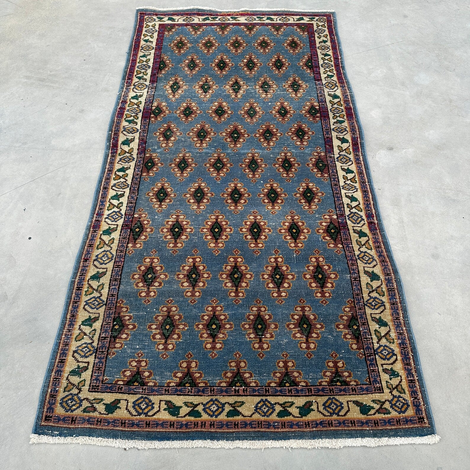 Vintage Turkish Accent Area rug 3.4 x 6.9 ft