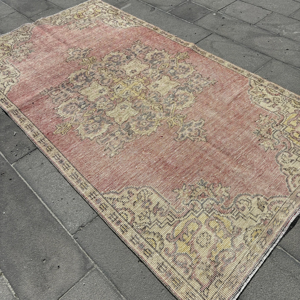 Vintage Turkish Accent Area rug 4.6 x 10.3 ft