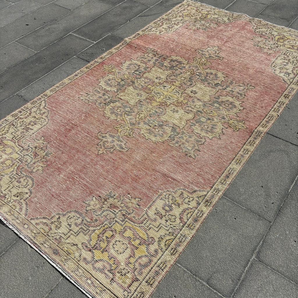 Vintage Turkish Accent Area rug 4.6 x 10.3 ft