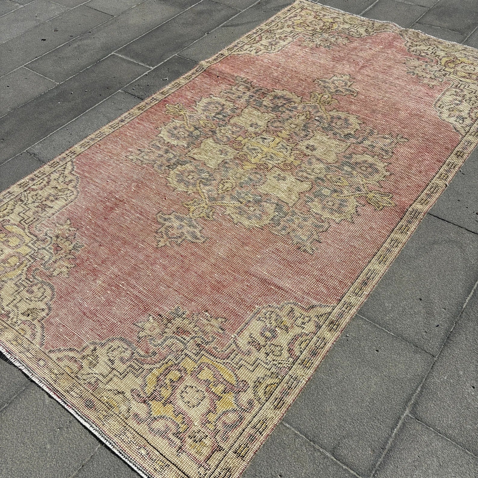 Vintage Turkish Accent Area rug 4.6 x 10.3 ft