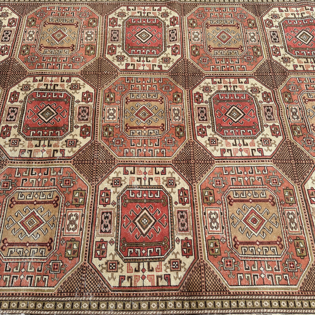 XL Vintage Turkish Accent Area rug 6.5 x 9.5 ft
