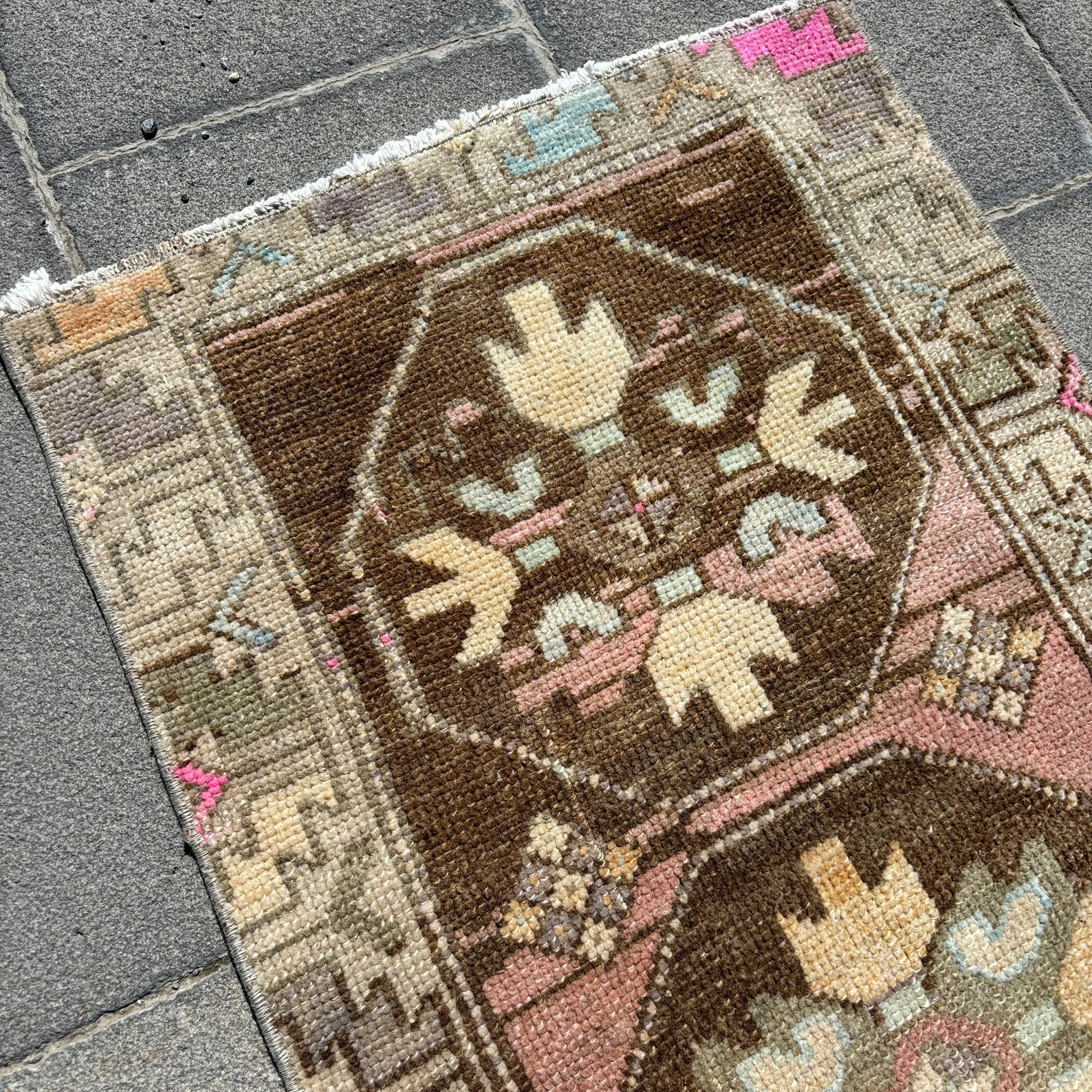 Vintage Turkish Mini Rug 1.8 x 2.8 ft