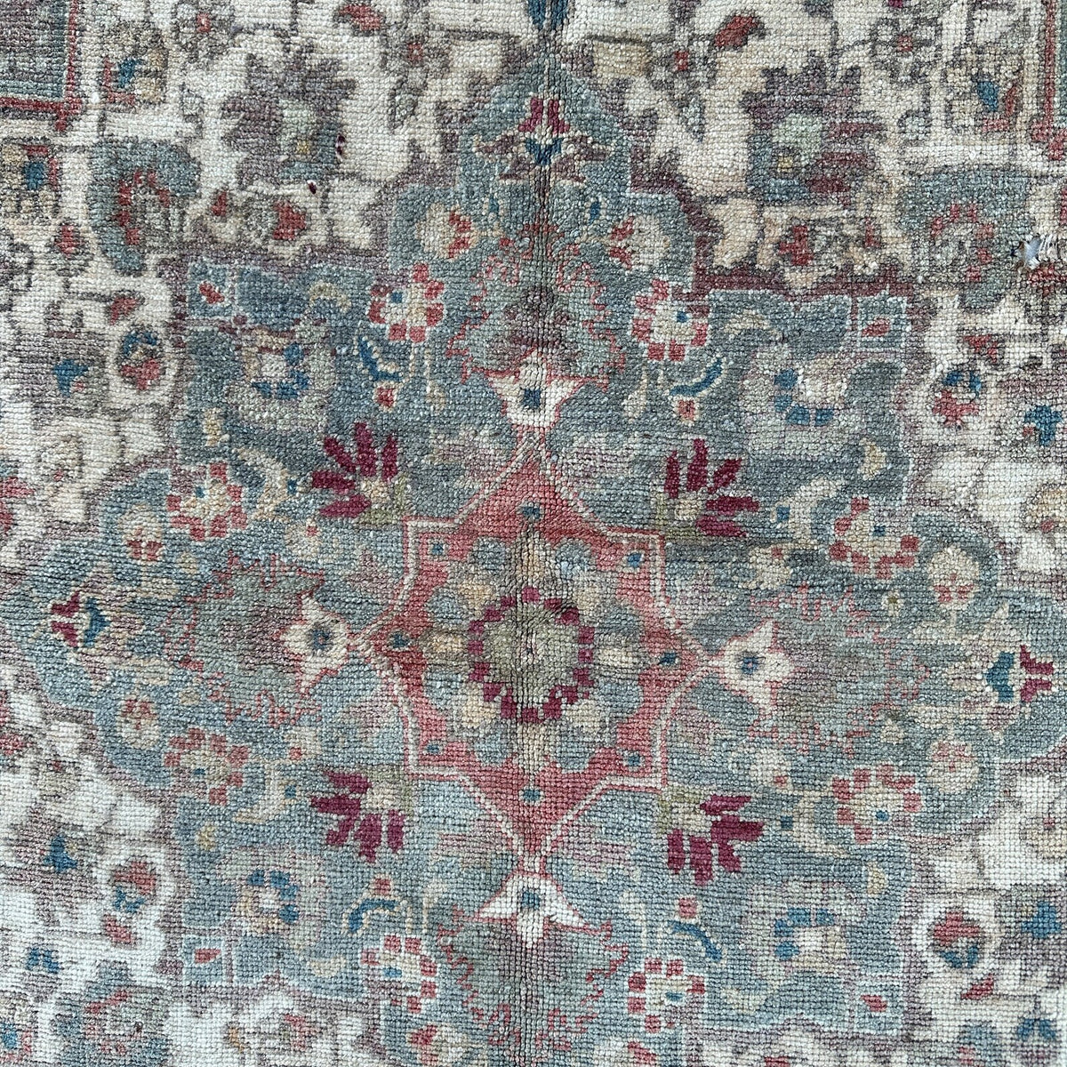 XL Vintage Turkish Accent Area Rug 5.9 x 8.4 ft