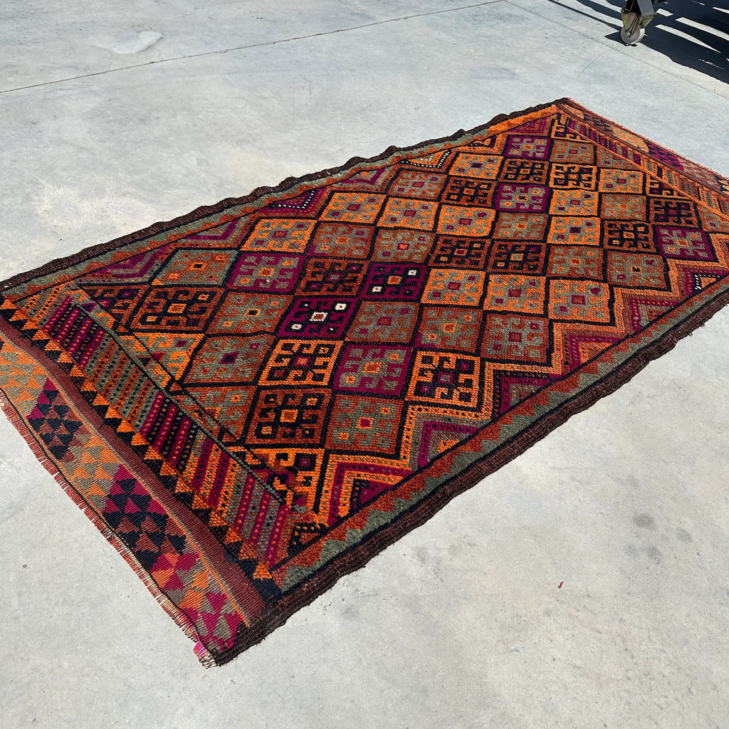 Vintage Turkish Accent Area rug 3.5 x 7.2 ft