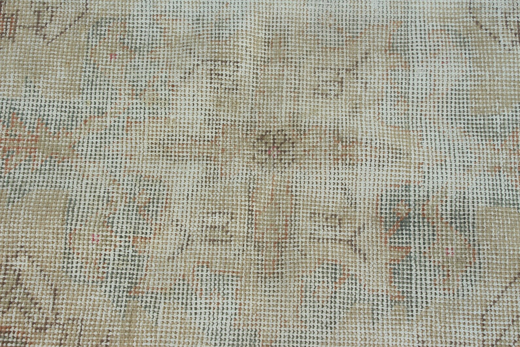 Vintage Turkish Accent Area rug 4.2 x 7.3 ft