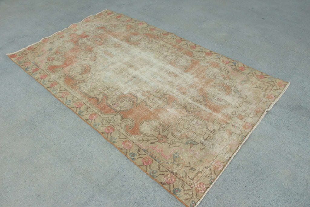 Vintage Turkish Accent Area rug 4.2 x 7.3 ft