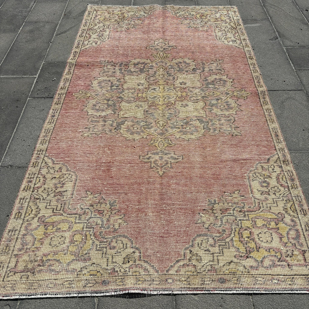 Vintage Turkish Accent Area rug 4.6 x 10.3 ft