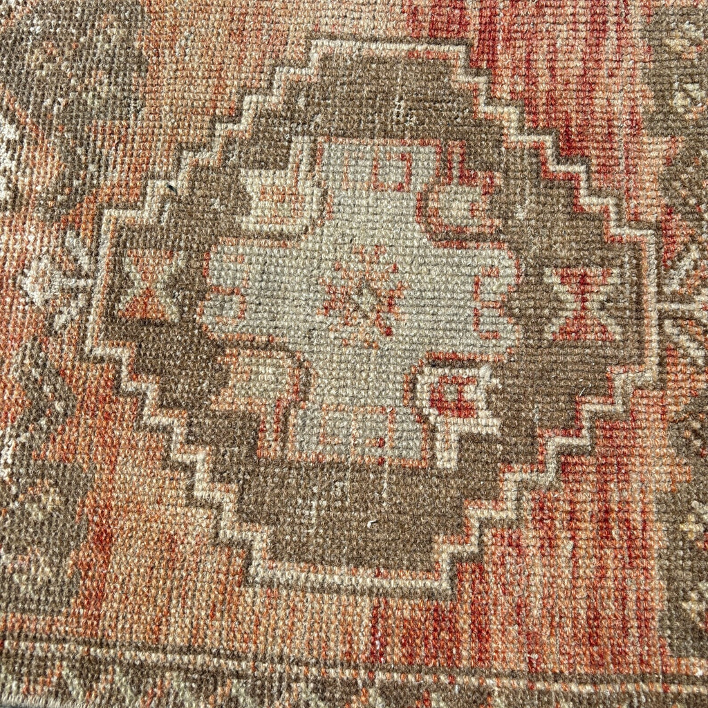 Vintage Turkish Mini Rug 1.5 x 2.8 ft