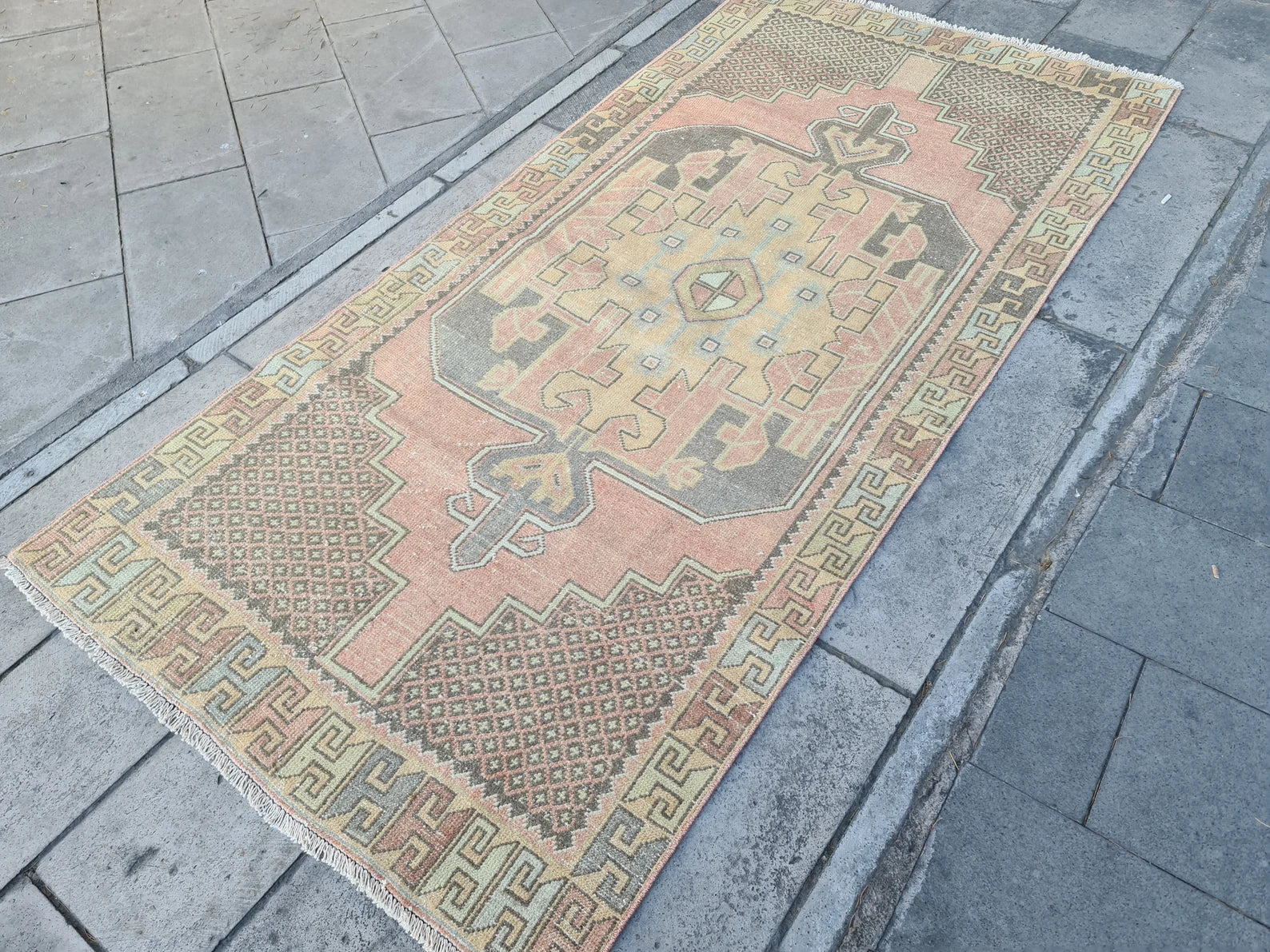 Vintage Turkish Accent Area rug 4 x 8.3 ft