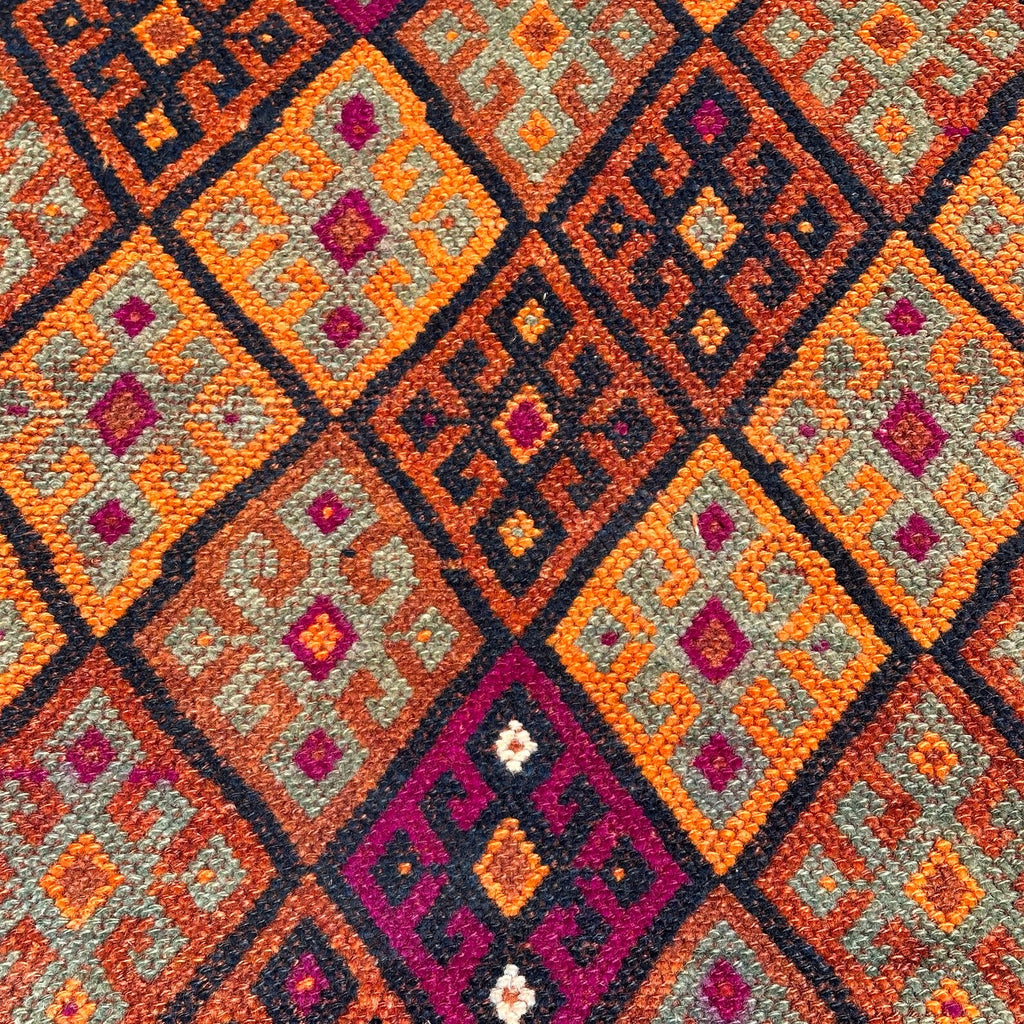 Vintage Turkish Accent Area rug 3.5 x 7.2 ft