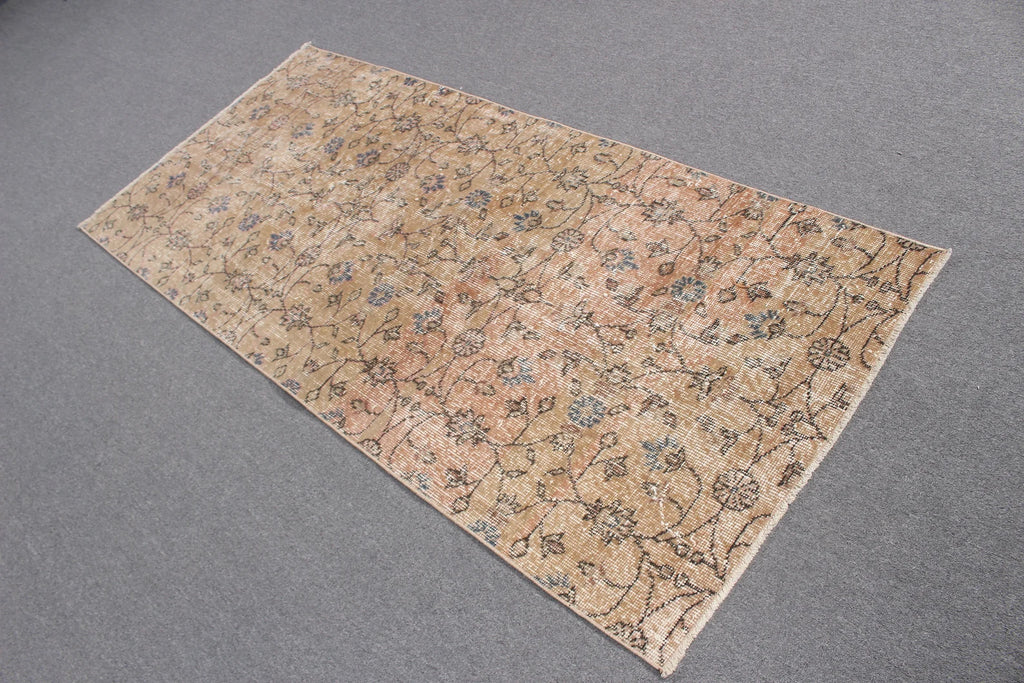Vintage Turkish Runner Rug 2.9 x 6.3 ft